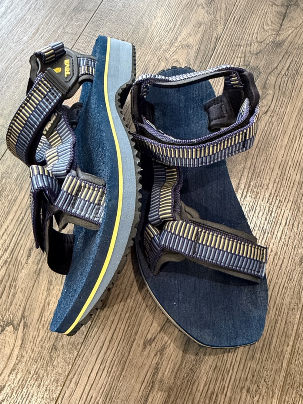 Teva Hurricane Outdoor Water Hiking Sandal Shoes Blue Yellow 6427 Sz 7